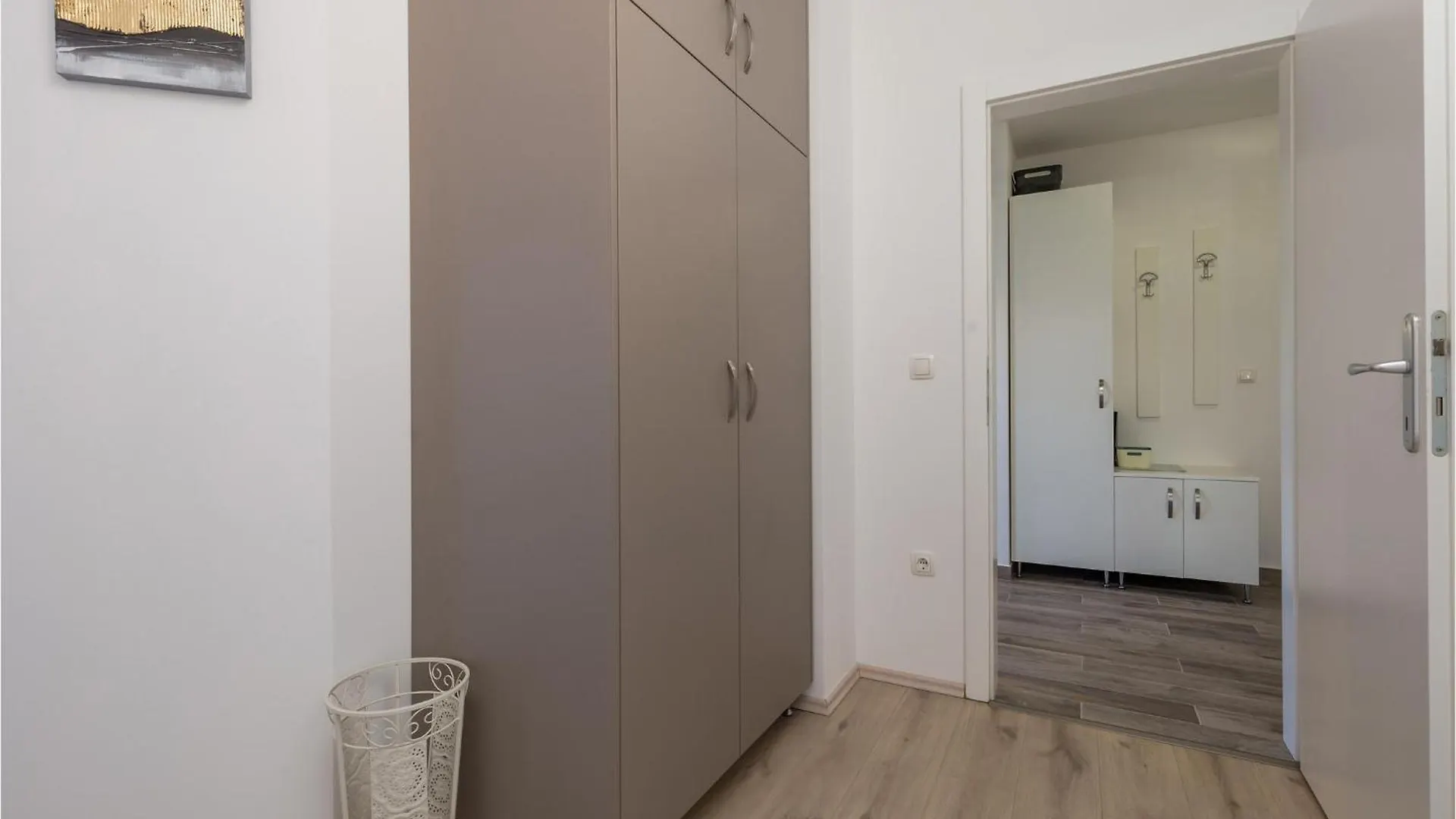 Stunning Apartment In Lovran With Kitchen Croazia