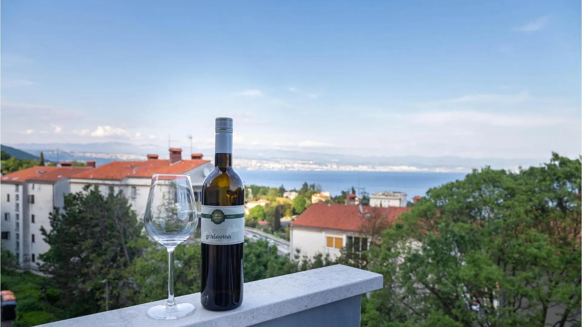 Stunning Apartment In Lovran With Kitchen Croatia
